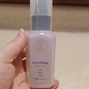 TPH By Taraji Keep Shining Dry Oil Mist